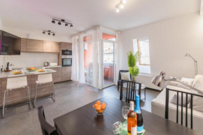 Miami Vice Apartment with Balcony Budapest